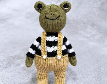 Frog knitting PDF pattern in English, Stuffed toy on 2 needles