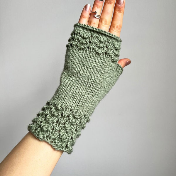 Textured Cuff Gloves Pattern, Knitting Fingerless Pattern, Cozy hand warmers