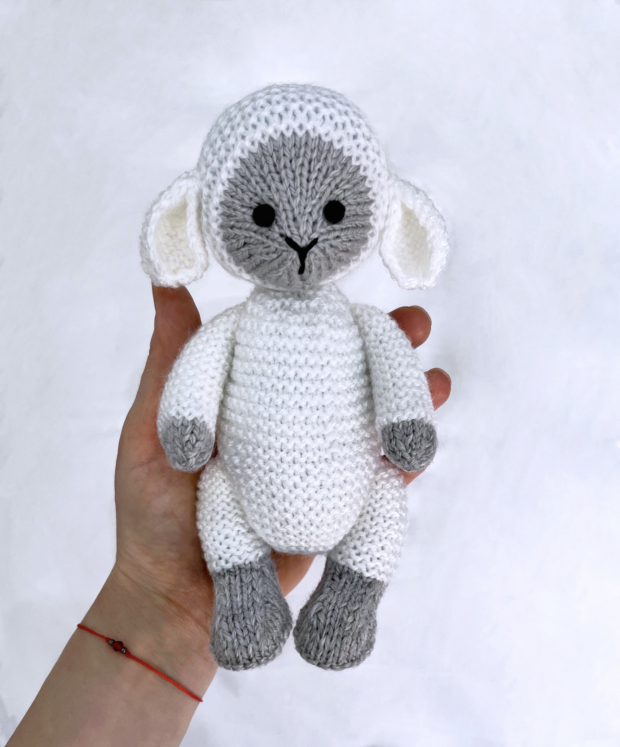 IN THE ROUND Lamb Knitting Pattern, Sheep Stuffed Toy