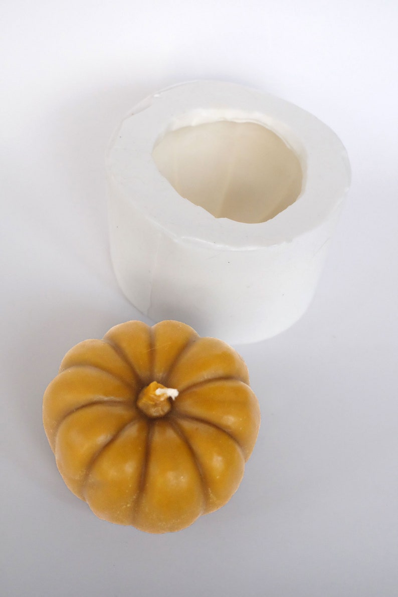 3-Piece Pumpkin Silicone Mold Set – DIY Jar & Candle Molds For Halloween & Fall Crafts