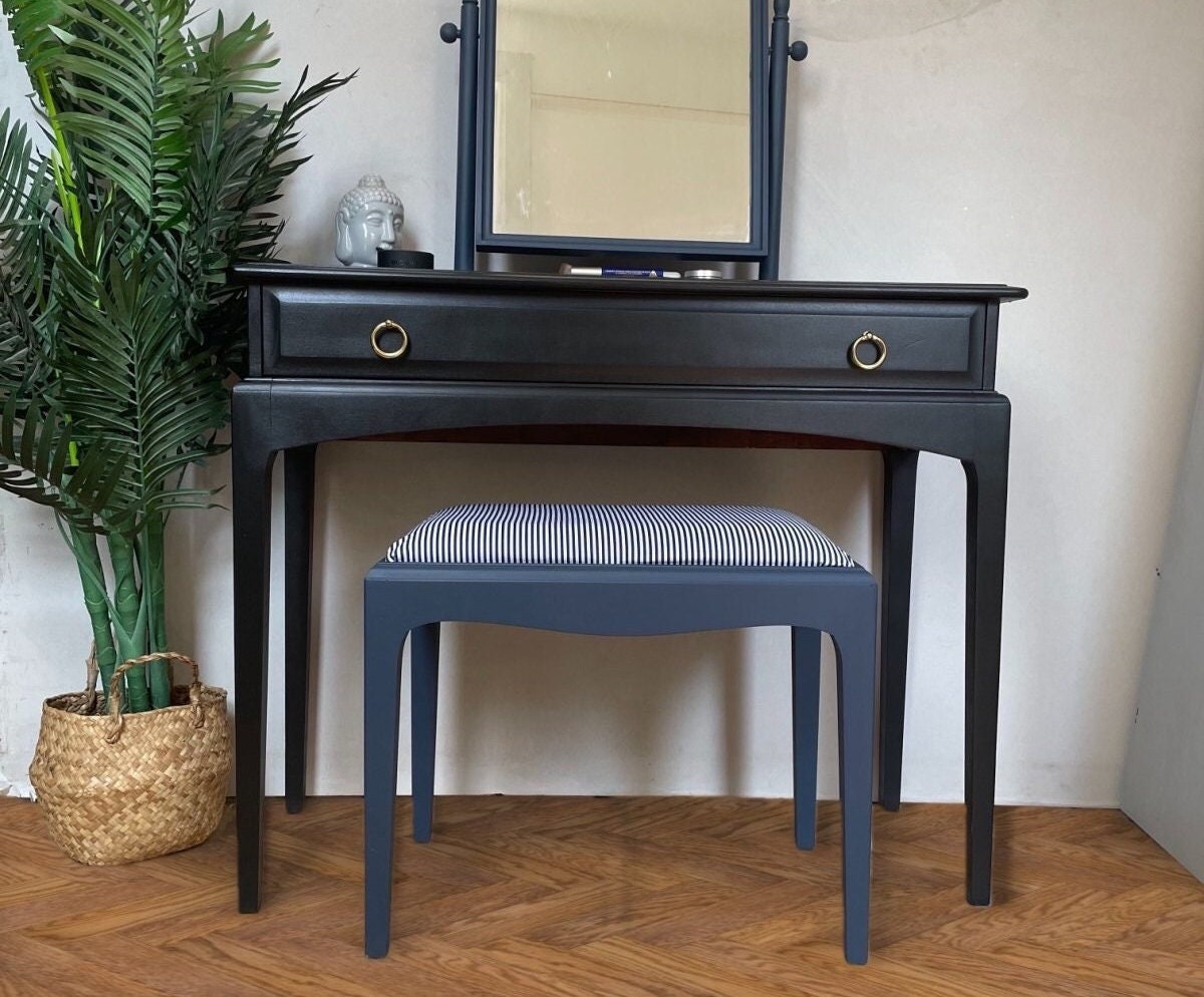 Stag corner sale dressing table