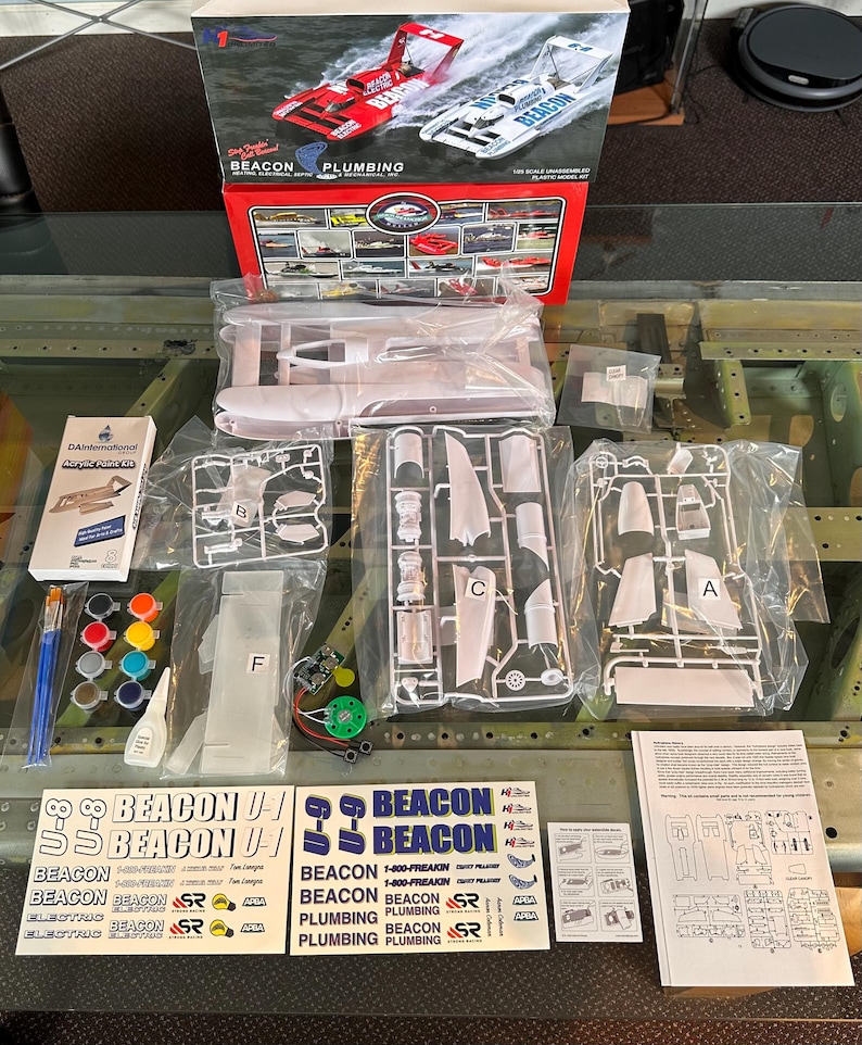 Model Kit Unassembled 2025 - New 1/25th Scale Beacon Mechanical Unlimited Hydroplane Boat ...