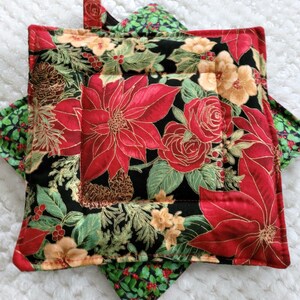 Poinsettias Potholders on Christmas, Winter Design, Quilted, Set of 2, 8x8, Extra Thick.