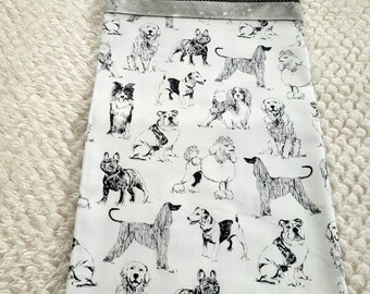 Dog Design on Cotton Pillowcases. Fits both Std/Queen  Size Pillows.  Price is for one Pillowcase.