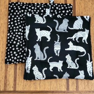 Black Cats, Kittens, on Potholders on Set of 2,  Quilted, Extra Thick.