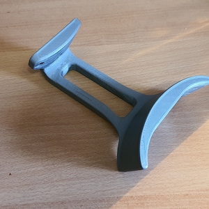 Under Shelf Headset Headphone Hangar Bracket