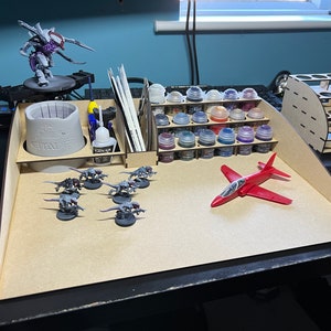 Hobby modelling workstation - Large - MDF laser-cut kit 45cm x 35cm