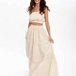 Layer your Renaissance Skirt with a petticoat for a look of classic elegance.