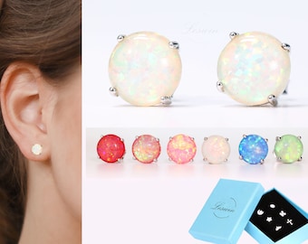 Zierliche 8mm Opal Ohrstecker, Klauen Set Edelstein Ohrringe, Große Opal Ohrstecker, Winziger Handgemachter Schmuck, Oktober Geburtsstein, Stapelohrringe