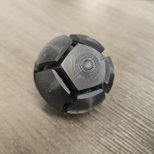 Clicky Fidget Ball - 3D printed fidget toy