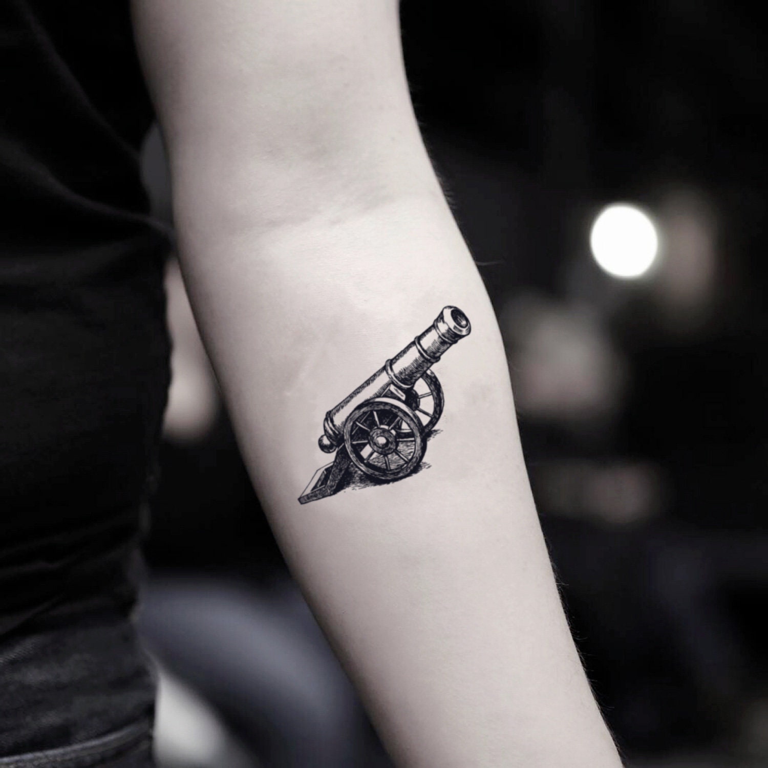 Những hình xăm siêu dị của fan bóng đá Sao thể thao Việt Giải Trí #73 Những hình xăm siêu dị của fan bóng đá Sao thể thao Việt Giải Trí
