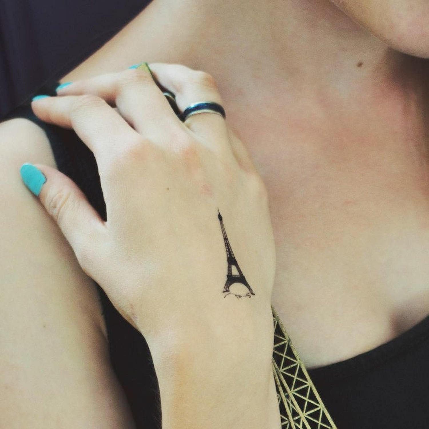 Stunning Paris Tattoo Ideas for Ladies