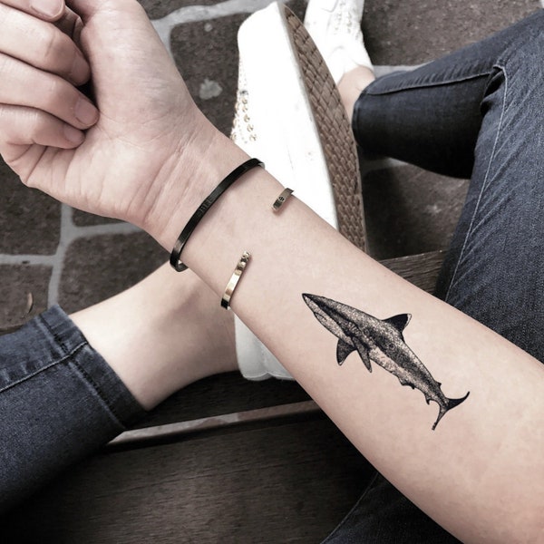 Faux autocollant de tatouage temporaire requin (Ensemble de 2)