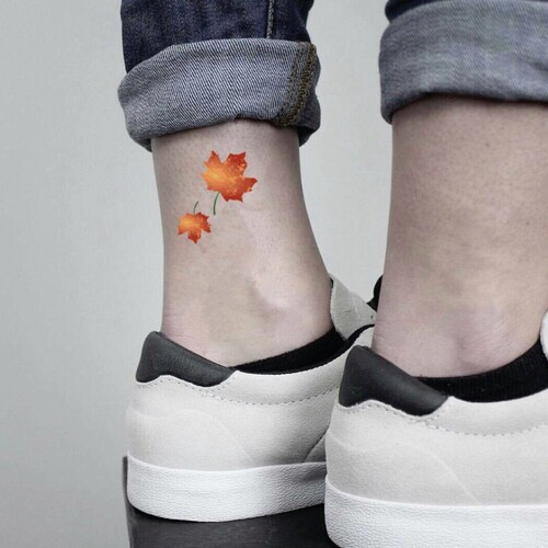 Adesivo per tatuaggio temporaneo finto con foglie autunnali (set di 2)