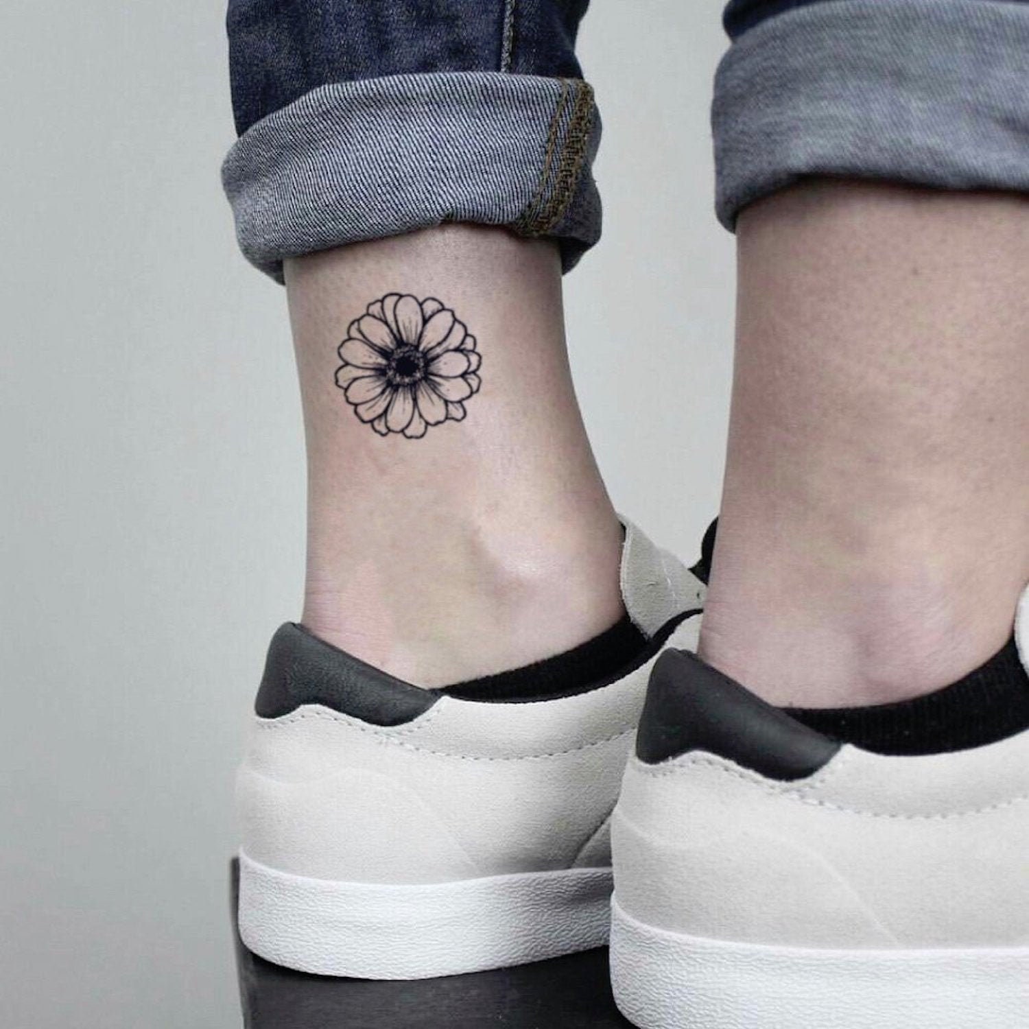 Daisy Temporary Fake Tattoo Sticker set of 2 - Etsy Israel