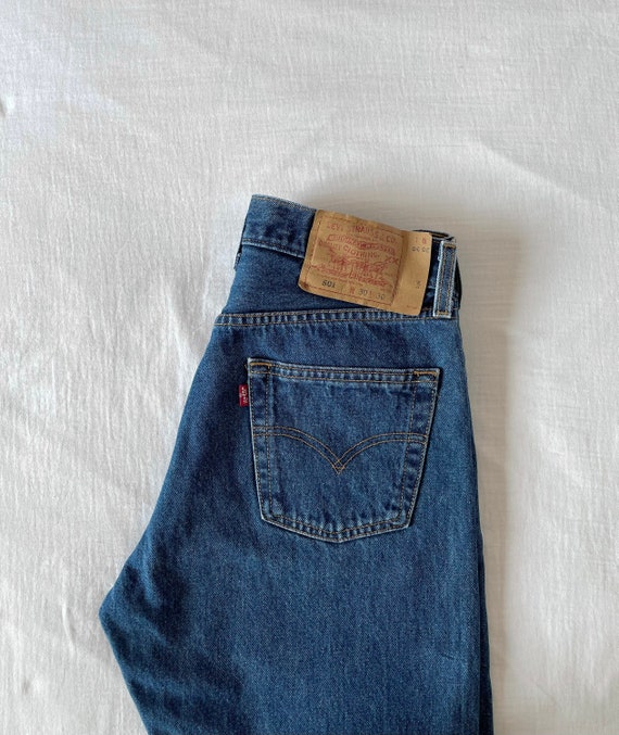 Levis 501 Jeans W30 L30 Mid Blue 