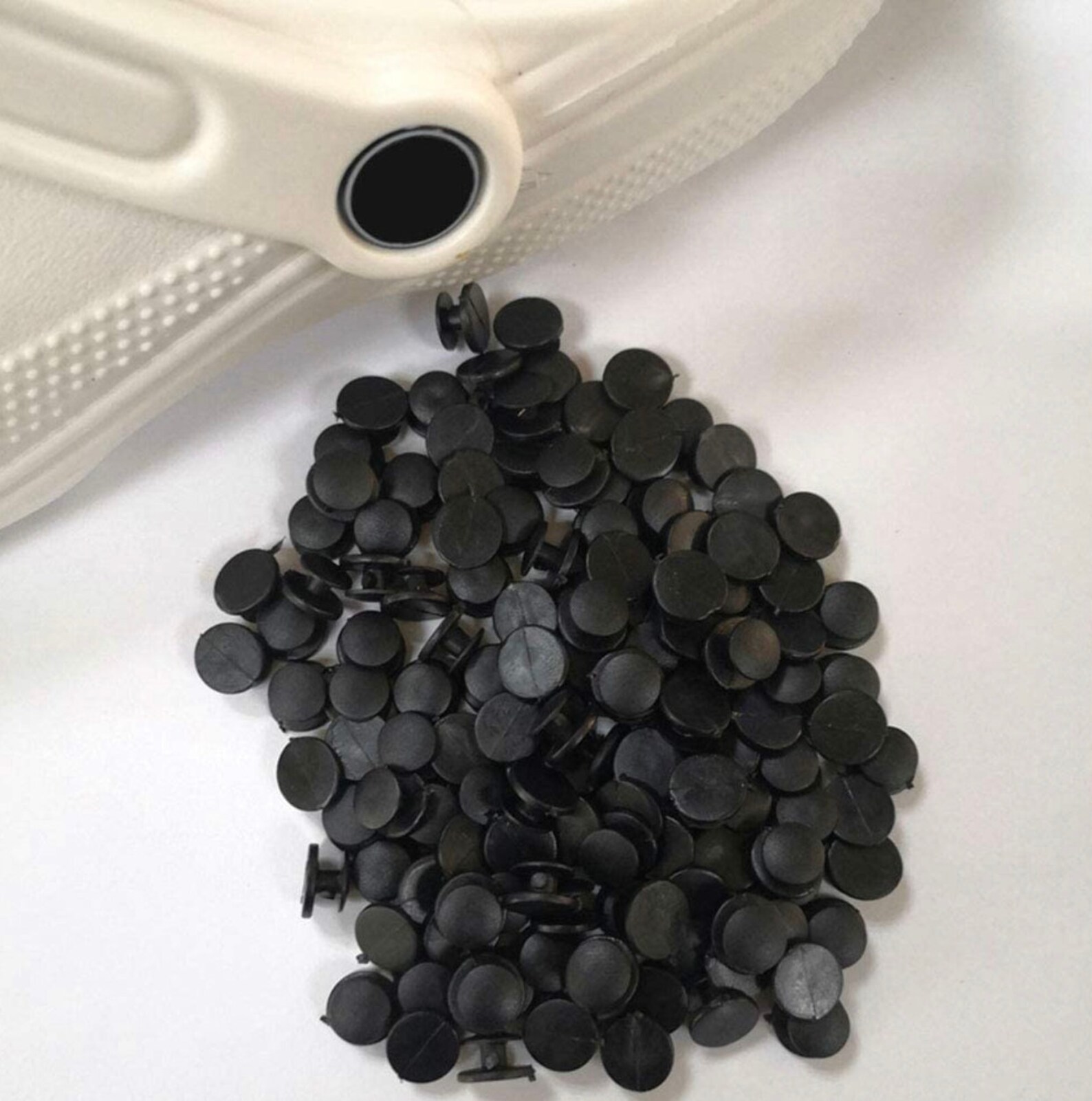 back buttons for crocs amazon