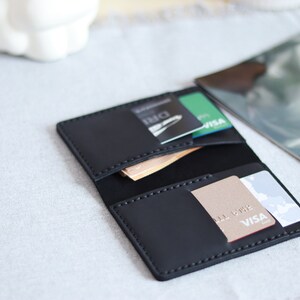 Personalized Leather Bifold Wallet, Monogrammed Men's Wallet, Slim Wallet, Minimalist Wallet, Gift Wallet image 9