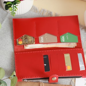 Portefeuille long personnalisé pour dames, portefeuille en cuir rouge personnalisé avec fermeture éclair, portefeuille en cuir rouge, portefeuille gravé, portefeuille enveloppe en espèces image 2
