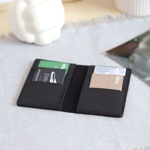 Personalized Leather Bifold Wallet, Monogrammed Men's Wallet, Slim Wallet, Minimalist Wallet, Gift Wallet image 7