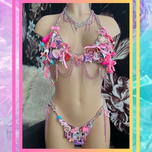 Custom Rave Outfit Festival Outfit for Women Festival Outfit Rave Set Pink Rave Outfit Set for Women Chain Bra Top for Festival Wear Jewelry