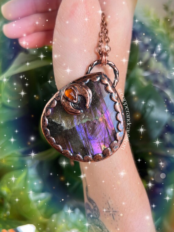 Purple labradorite necklace deals