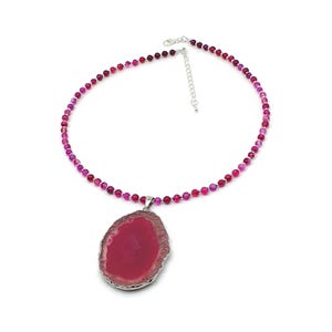 Rose Red Agate Geode Necklace, Large Slice Pendant, Gemstone Collar, Beaded Crystal, Adjustable 16-inch Strand