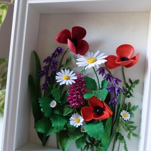Composizione floreale fatta a mano con carta quilling - Regalo di compleanno per amanti della natura e del giardino