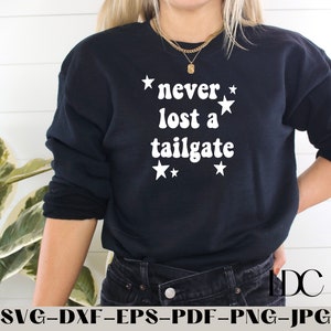 Nie verloren eine Heckklappe SVG, Fußball Saison SVG, Heckklappe, Spieltag SVG, Trendy