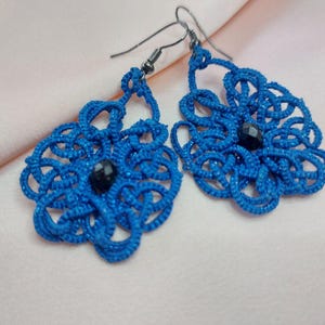 Tatting earrings, Tatting earrings with beads, lace earrings, lace earrings with beads, tatting arrings pink