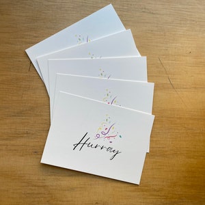 Hourra, Un petit cadeau pour vous - carte d'anniversaire, carte de félicitations, coffrets, idée cadeau, cartes cadeaux