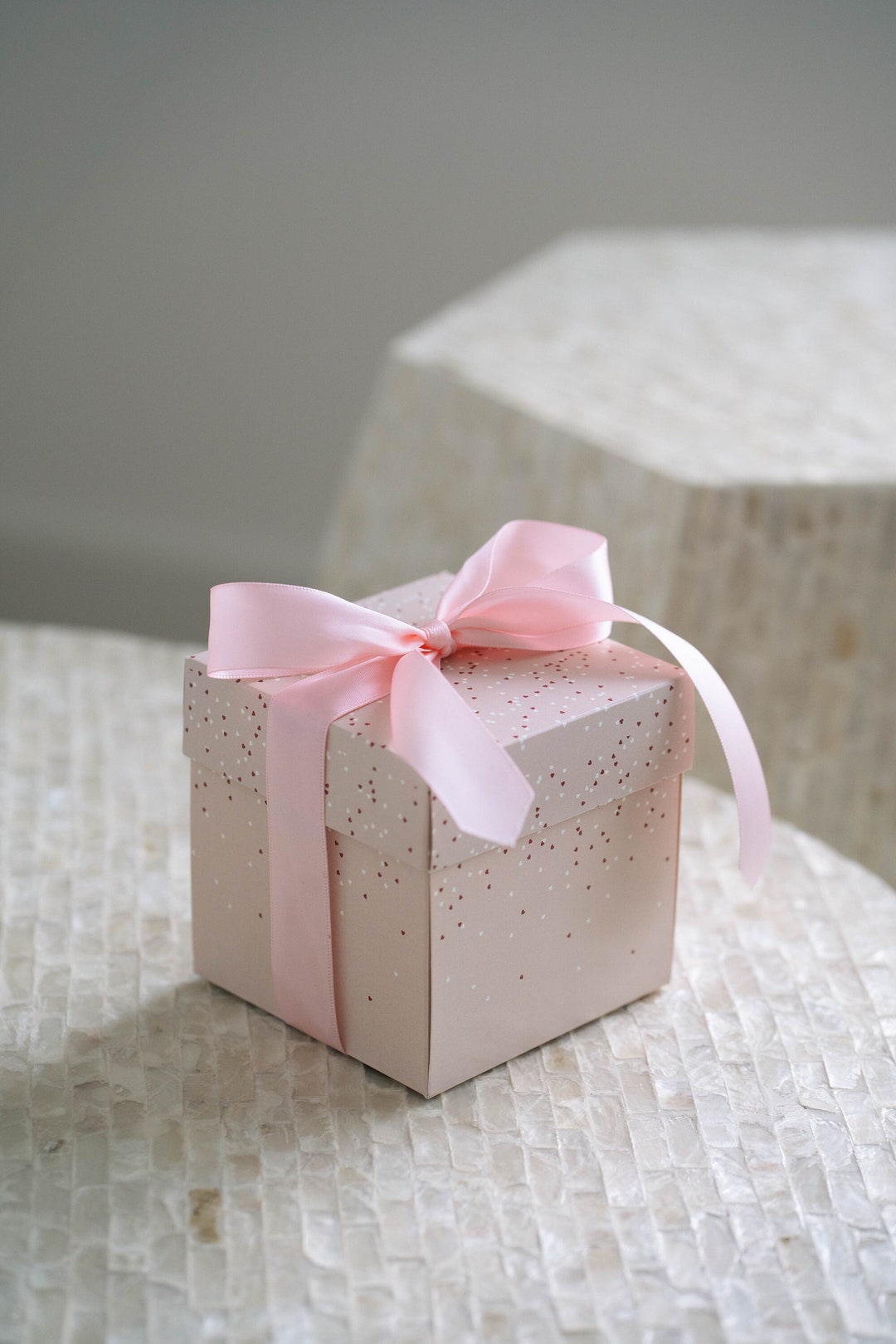  RECUTMS Explosion Box lovely Pink Box Christmas Surprise Gift  Explosion DIY Handmade Box for Party Birthday Gift Romantic Love Memory  Gift Love Souvenir Album (pink) : Home & Kitchen
