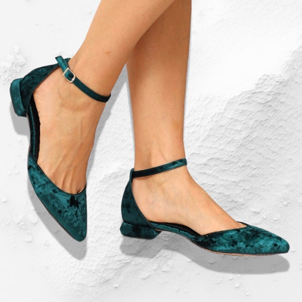 emerald green low heel shoes