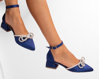 Chaussures femme en tissu satiné bleu marine, escarpins noirs pour femmes, chaussures de mariée, talons carrés, chaussures de demoiselle d'honneur, chaussures de soirée, chaussures à nœud pour la mariée