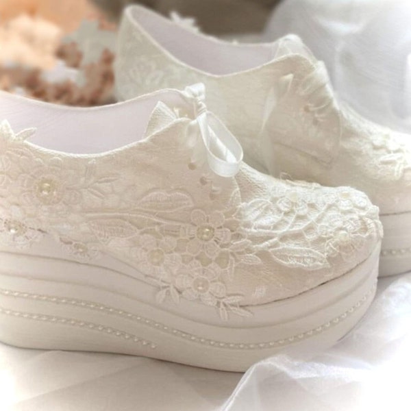 Wedding Sneakers Lace, Bridal Shoes, Bride Sneakers Converse, Bride Sneakers Platform Shoes, Bridal Sneakers, Wedding Sneakers, Brautsneaker