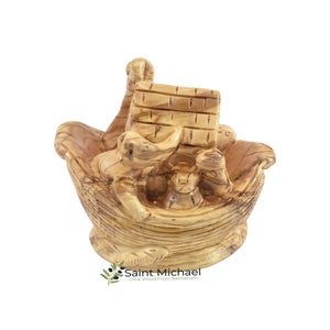 Olive Wood Noah&#39;s Ark Sculpture  Hand made in the Holy Land