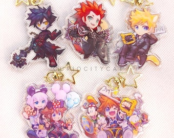 Kingdom Hearts Double-sided 7 cm Acrylic Keychain Charms: Roxas, Axel, Vanitas, Riku, Sora, Donald, Goofy