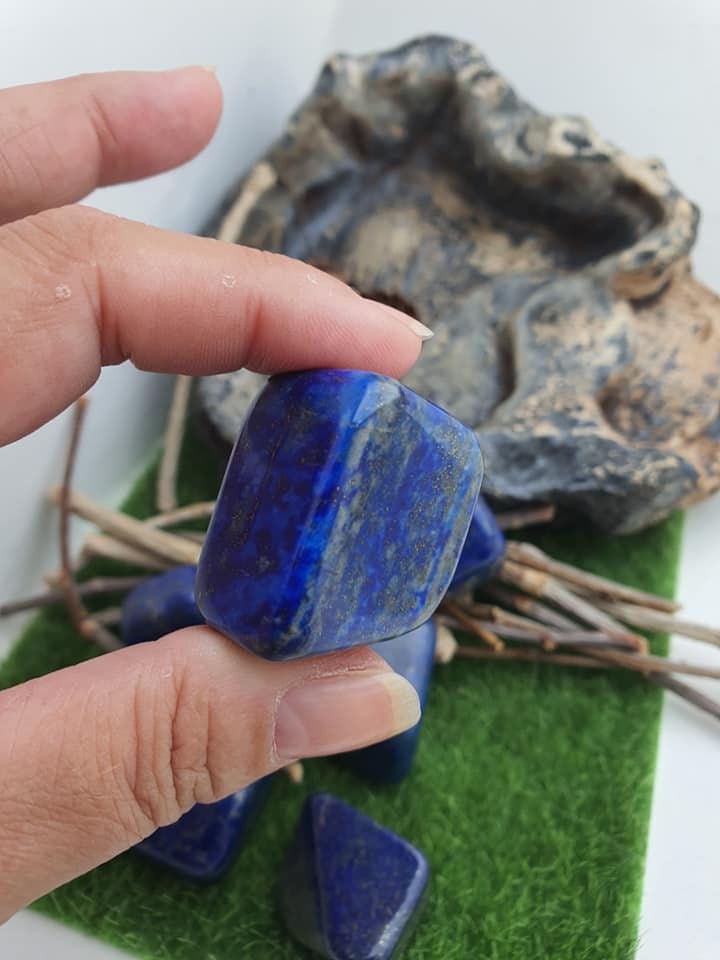 Pierre Roulée Lapis Lazuli