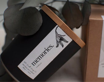 Memories - Vanilla Scented Candle - Customizable 8.5oz Soy Candle - Engrave Your Message On a Wooden Lid