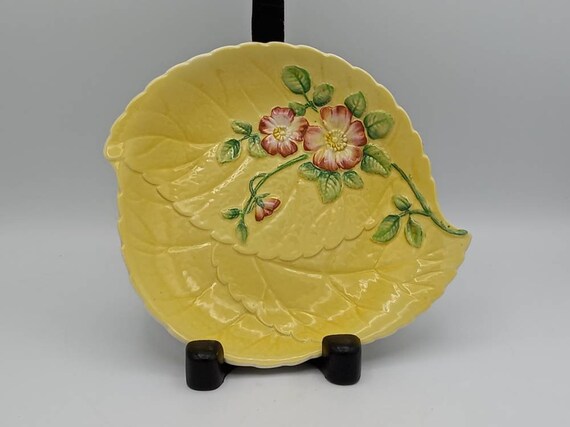 Yellow Fruit Dish Carlton Ware Made in England Ceramic Porcelain Yellow Fruit Dish Carlton Ware Made in England Ceramic Porcelain