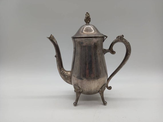 Vintage Silver-plated Tea / Coffee Pot 
