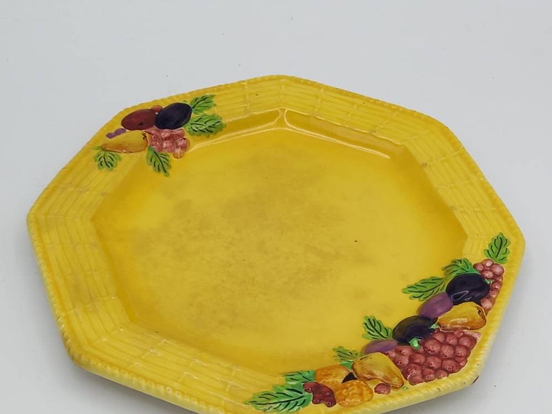 Yellow Fruit Dish Carlton Ware Made in England Ceramic Porcelain Yellow Fruit Dish Carlton Ware Made in England Ceramic Porcelain