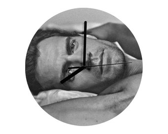 BEST PRICE Henry Cavill Wall Clock Wooden Material Birthday Gifts Anniversary Home Decoration