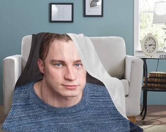 HUGE BEST PRICE Drew Starkey Blanket Fleece Travelling Actor Birthday Gifts