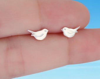 Tiny Bird Earrings, Cute Wren Studs Sterling Silver, Pigeon Earrings, Nature Inspired Animal Earrings, Bird Stud Earrings, Bird Gift