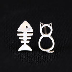 Mismatched Cat and Fishbone Stud Earrings in Sterling Silver, Asymmetric Cat and Fish Earrings, Cute Cat Lover Earrings