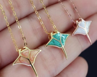 925 Gold Plated Sterling Silver Manta Ray Necklace, Animal Pendant, Enamel Inlay necklace, Sea Life Gift for Her, Manta Ray Gift