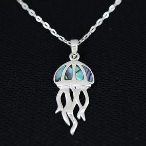 925 sterlingzilveren abalone kwal hanger ketting, oceaan geïnspireerde sieraden, zeeleven ketting, handgemaakte kwal cadeau voor haar