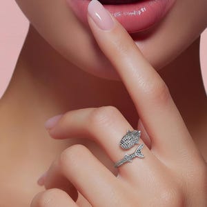 925 Sterling Silber Fisch Ring - Verstellbarer Delfin und Hai Design, realistische Silber-Detaillierung, Ozean-inspirierter Charm-Ring, Ozeanliebhaber Bild 15