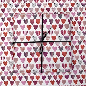 Hearts Gift Wrap / Wrapping paper - Pink and Red heart recyclable wrapping paper